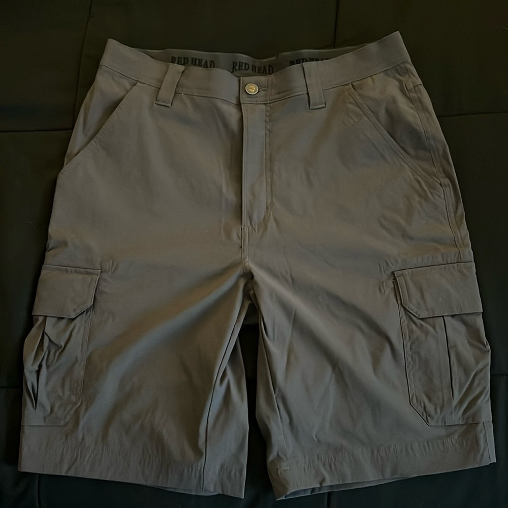 Redhead Men’s Cargo Shorts size 34
